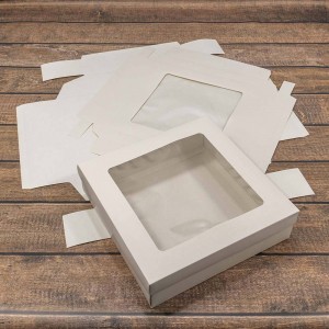 Коробка Квадратная 25*25*7 сборная с окошком